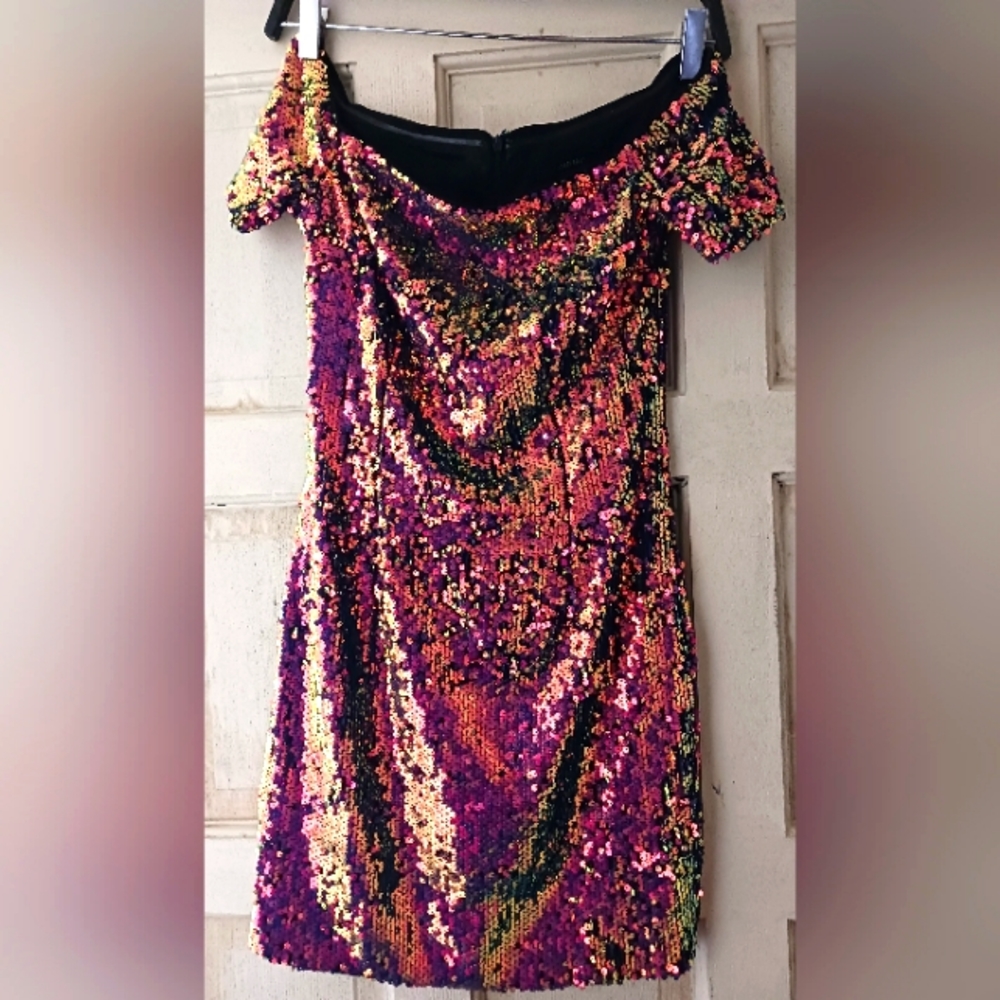 Off shoulder sequin party dress Sz S